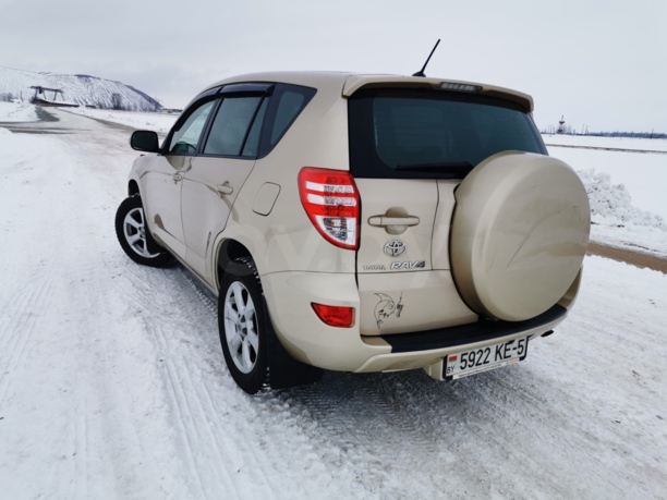 Toyota RAV4 III (XA30) · Рестайлинг, 5 мест, 2010 г.