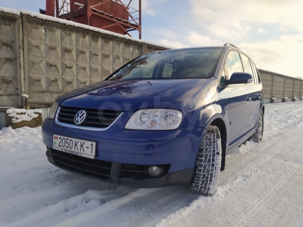 Volkswagen Touran I, 5 мест, 2005 г.