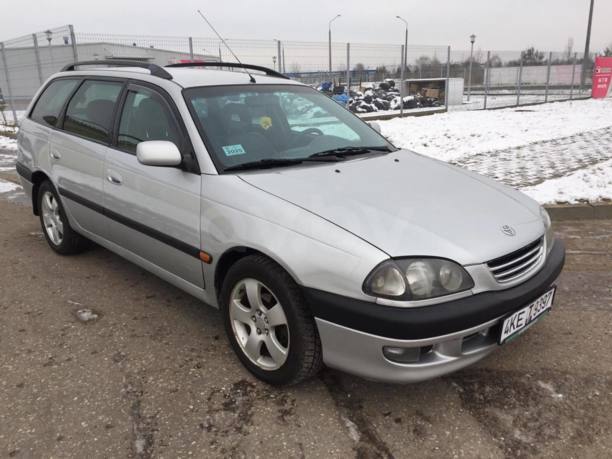 Toyota Avensis I (T220), 2000 г.