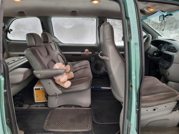 Dodge Caravan III, 7 мест, 1999 г.