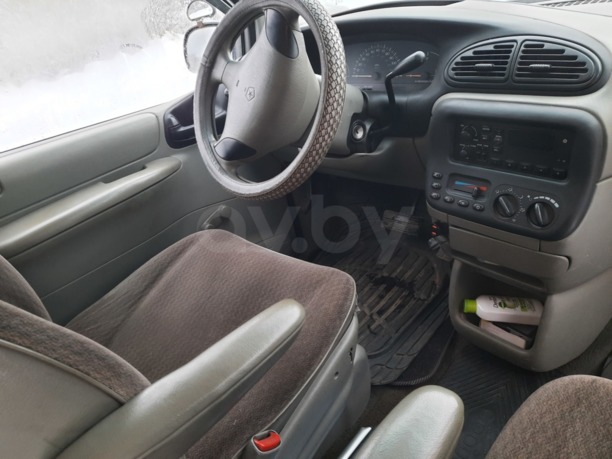 Dodge Caravan III, 7 мест, 1999 г.