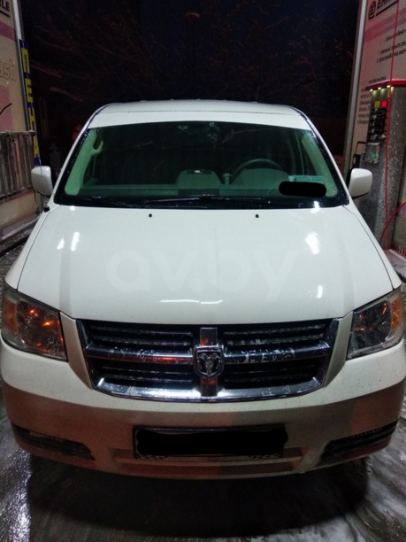 Dodge Grand Caravan V, 7 мест, 2009 г.