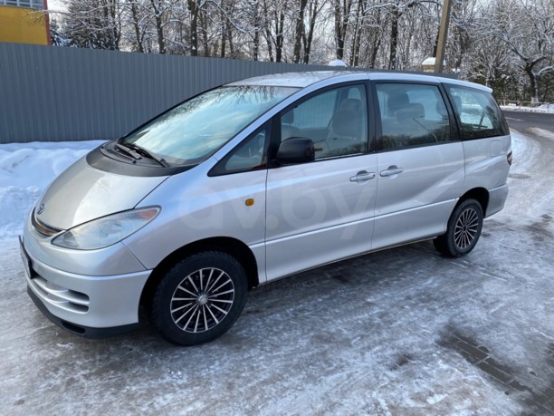 Toyota Previa II (XR30, XR40), 7 мест, 2002 г.