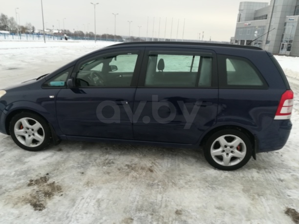 Opel Zafira B · Рестайлинг, 7 мест, 2008 г.