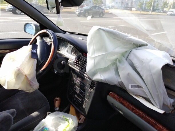 Peugeot 406 I · Рестайлинг, 2000 г.