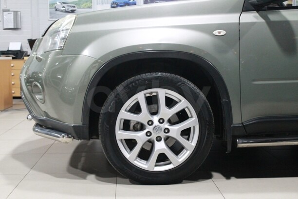 Nissan X-Trail II (T31) · Рестайлинг, 5 мест, 2011 г.