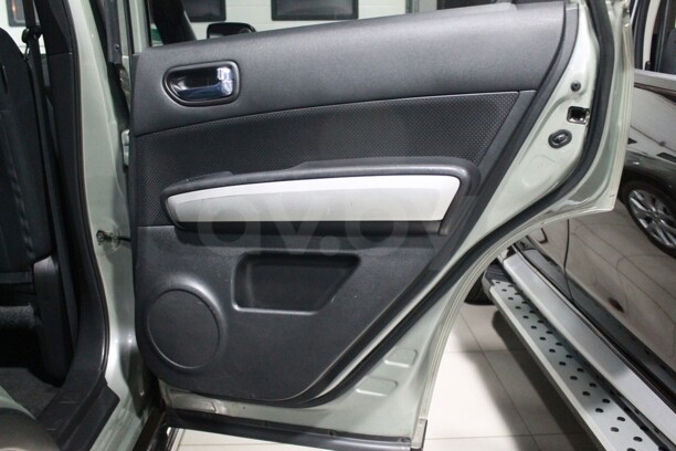 Nissan X-Trail II (T31) · Рестайлинг, 5 мест, 2011 г.
