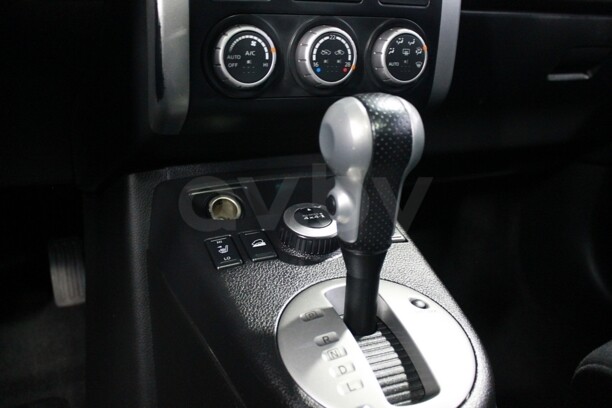 Nissan X-Trail II (T31) · Рестайлинг, 5 мест, 2011 г.