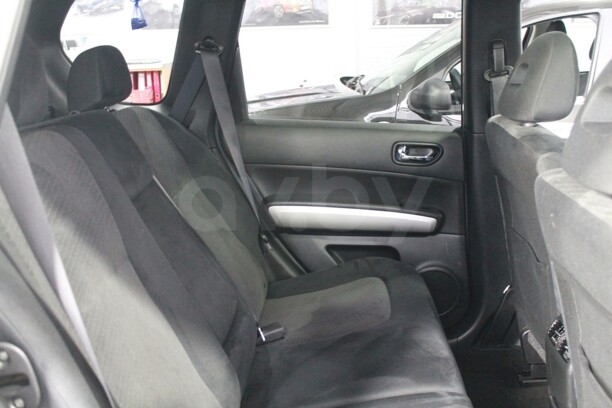 Nissan X-Trail II (T31) · Рестайлинг, 5 мест, 2011 г.
