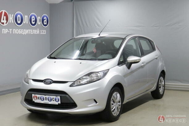Ford Fiesta VI, 2010 г.