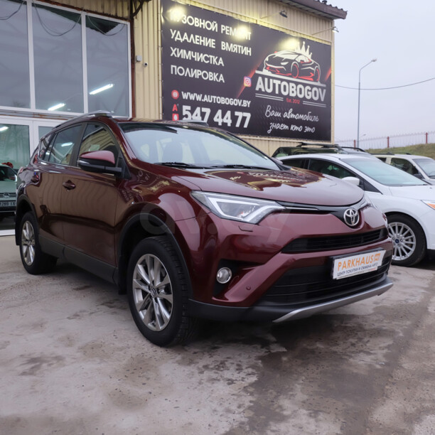 Toyota RAV4 IV (XA40) · Рестайлинг, 5 мест, 2017 г.