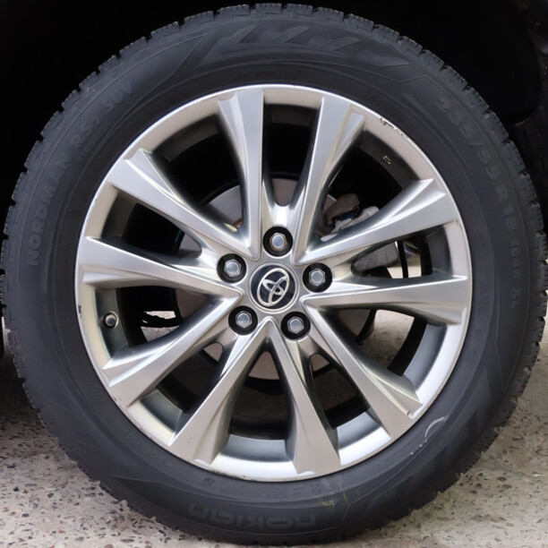 Toyota RAV4 IV (XA40) · Рестайлинг, 5 мест, 2017 г.