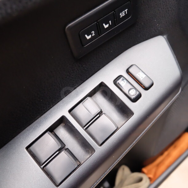 Toyota RAV4 IV (XA40) · Рестайлинг, 5 мест, 2017 г.