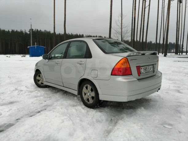Suzuki Liana I · Рестайлинг, 2004 г.
