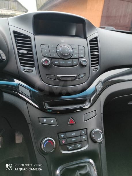 Chevrolet Orlando, 7 мест, 2012 г.
