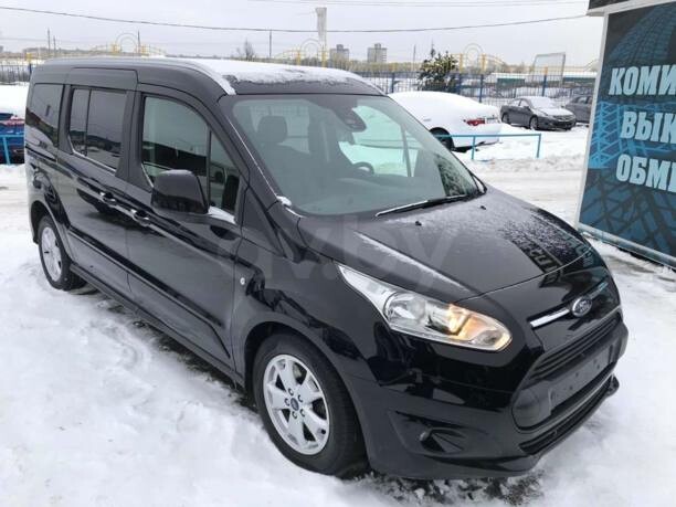 Ford Tourneo Connect II, 5 мест, 2016 г.