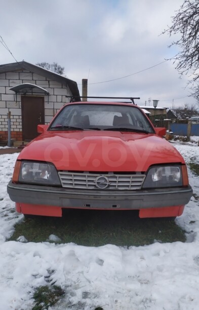 Opel Rekord, 1986 г.