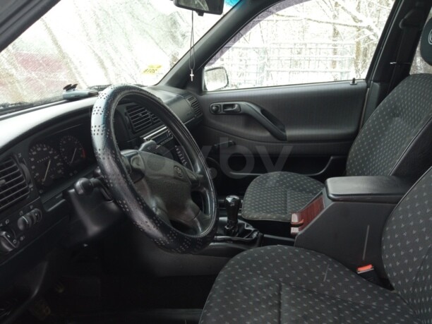 Volkswagen Passat B4, 1995 г.