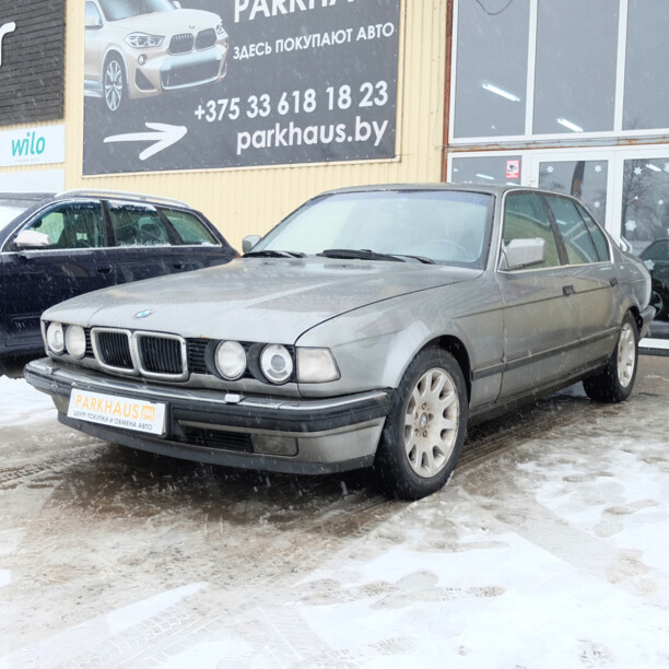BMW 7 серия E32, 1989 г.
