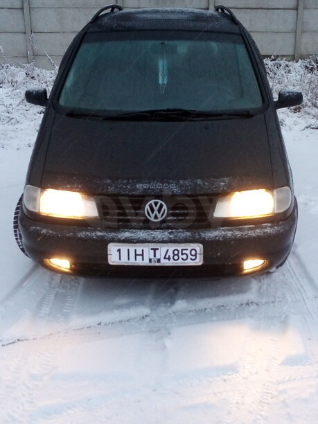 Volkswagen Sharan I, 7 мест, 1998 г.