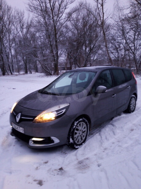 Renault Grand Scenic III · 2-й рестайлинг, 7 мест, 2013 г.