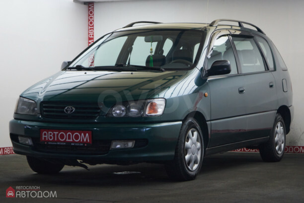 Toyota Picnic, 2000 г.