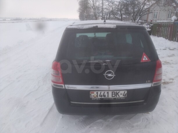 Opel Zafira B · Рестайлинг, 7 мест, 2010 г.