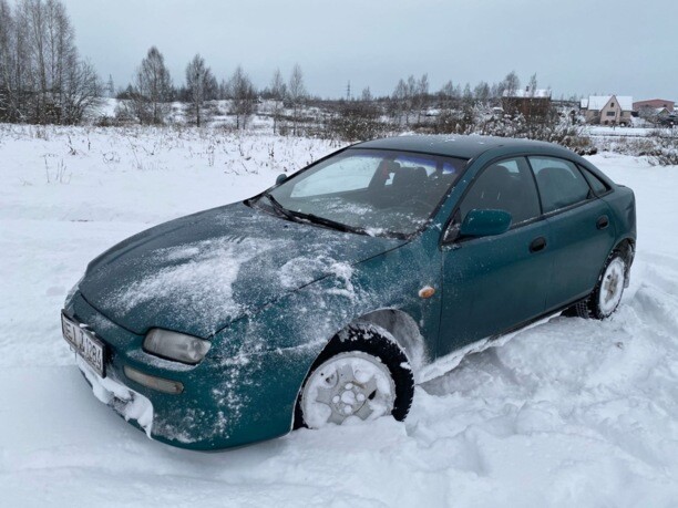 Mazda 323F, 1996 г.