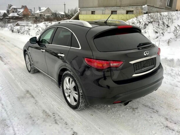 Infiniti FX II · Рестайлинг, 2011 г.
