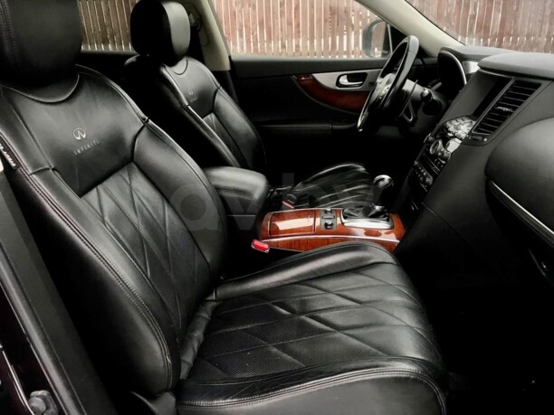 Infiniti FX II · Рестайлинг, 2011 г.