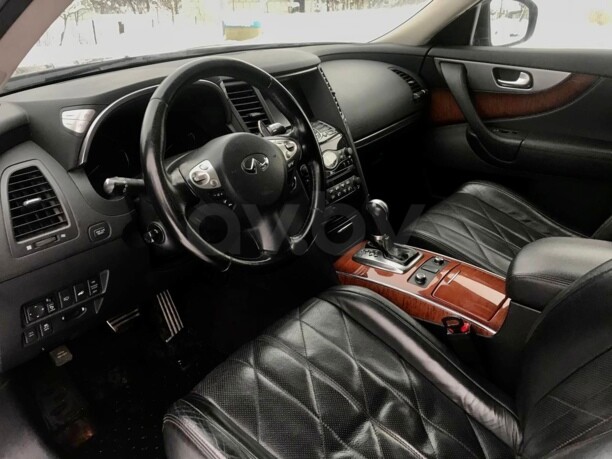 Infiniti FX II · Рестайлинг, 2011 г.