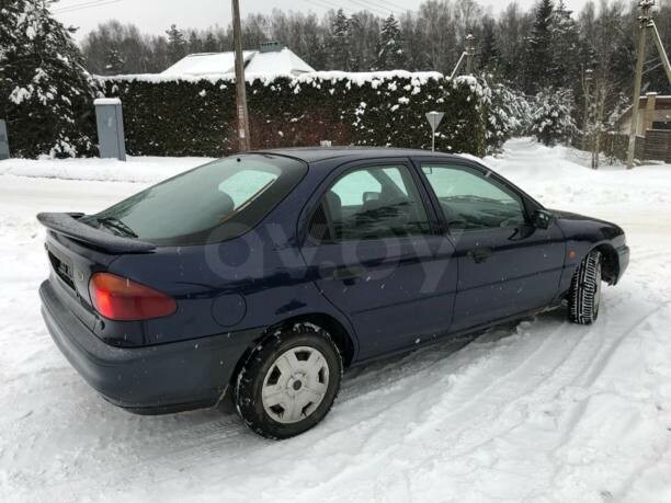 Ford Mondeo I, 1995 г.