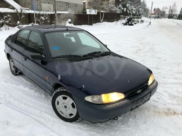 Ford Mondeo I, 1995 г.