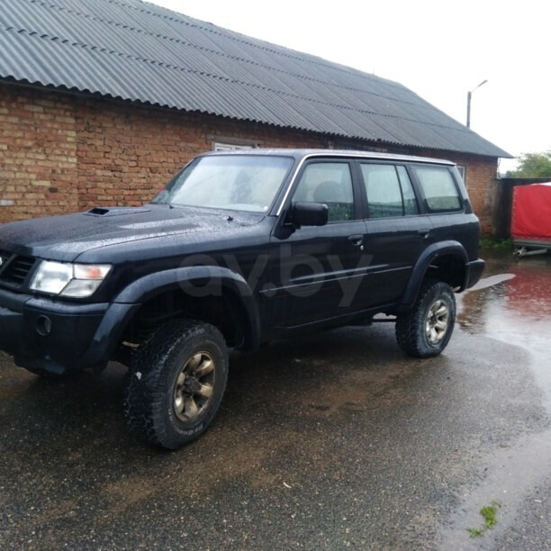 Nissan Patrol Y61, 5 мест, 1999 г.