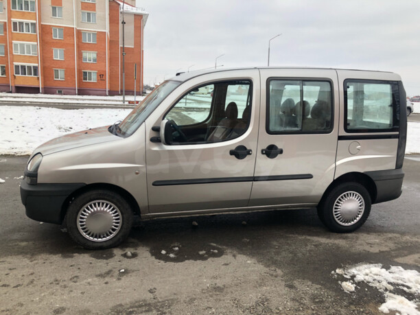 Fiat Doblo I, 5 мест, 2001 г.
