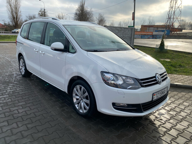 Volkswagen Sharan II · Рестайлинг, 5 мест, 2015 г.