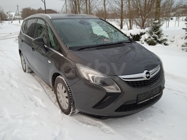 Opel Zafira C, 5 мест, 2016 г.