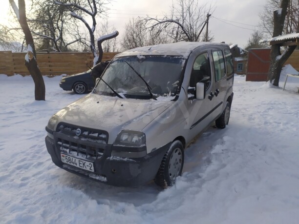 Fiat Doblo I, 5 мест, 2003 г.
