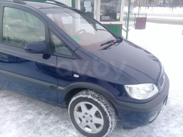 Opel Zafira A, 7 мест, 2001 г.