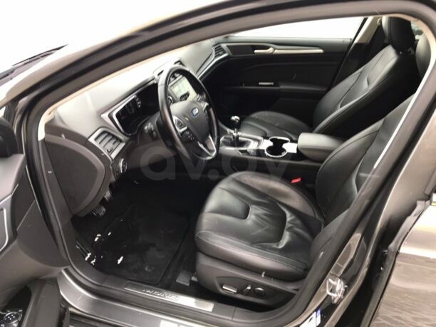Ford Mondeo V, 2016 г.