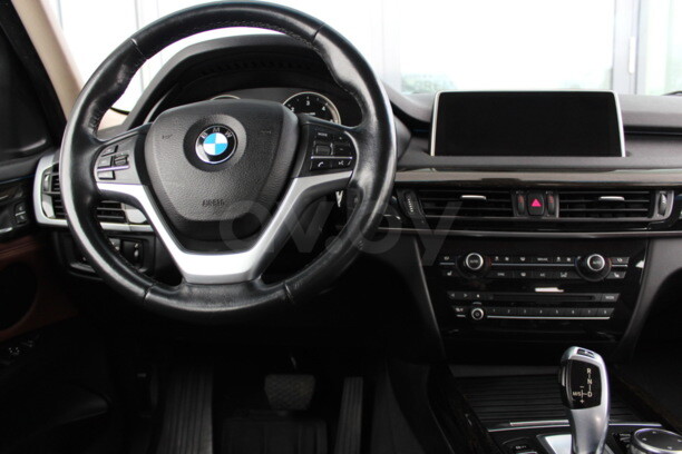 BMW X5 F15, 5 мест, 2015 г.