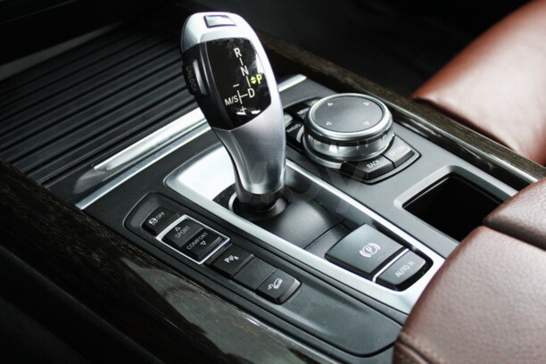 BMW X5 F15, 5 мест, 2015 г.