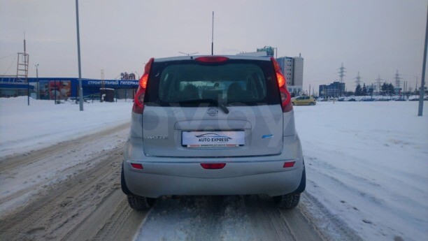 Nissan Note I (E11) · Рестайлинг, 2009 г.