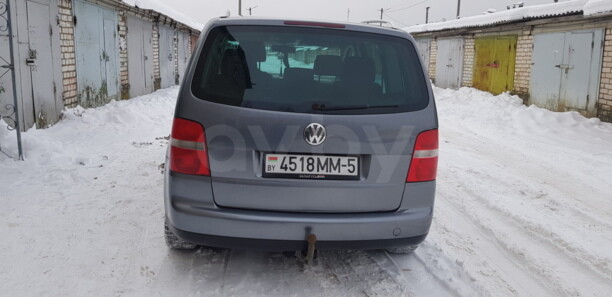 Volkswagen Touran I, 5 мест, 2003 г.