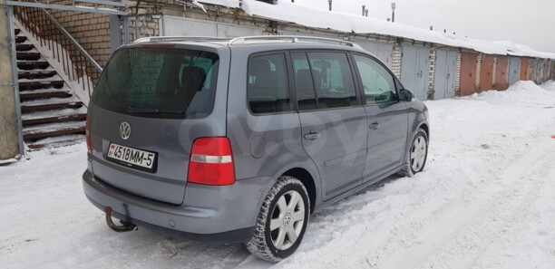 Volkswagen Touran I, 5 мест, 2003 г.