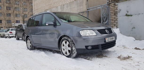 Volkswagen Touran I, 5 мест, 2003 г.