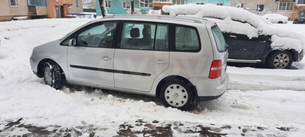 Volkswagen Touran I, 5 мест, 2004 г.