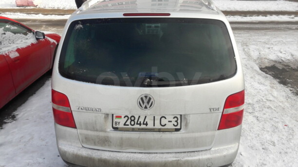 Volkswagen Touran I, 5 мест, 2004 г.