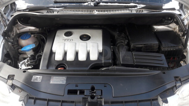 Volkswagen Touran I, 5 мест, 2004 г.