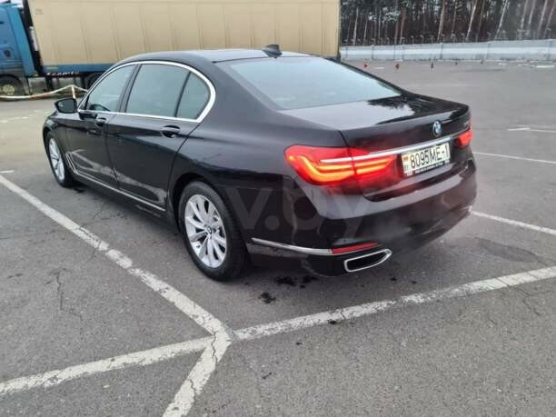 BMW 7 серия G12 (Long), 2016 г.